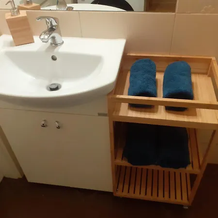 Sloneczny Apartament Z Malym Ogrodkiem Wejherowo Esterno foto